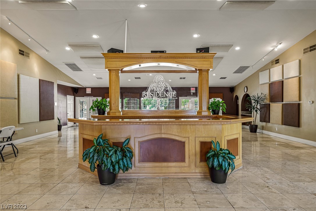 2200 South Fort Apache Road 2206