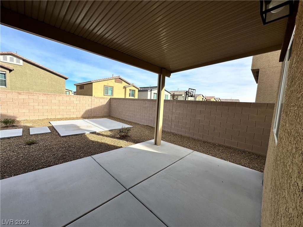 376 Canyon Mist Court