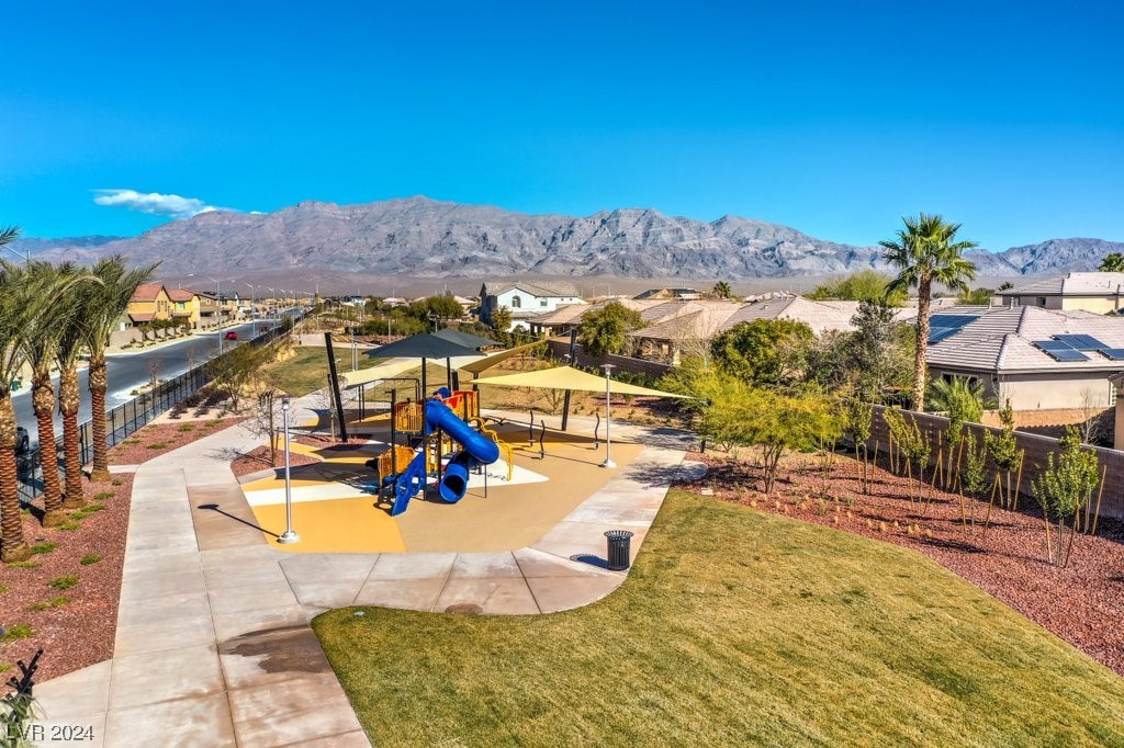 4770 Equinox Sky Avenue 1