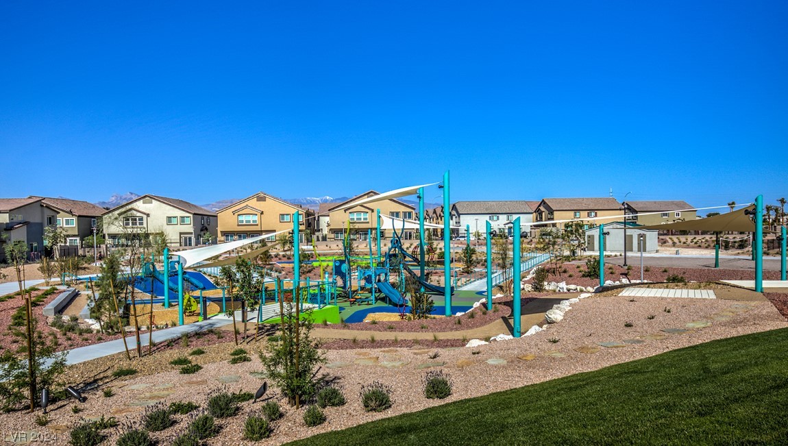 4770 Equinox Sky Avenue 1