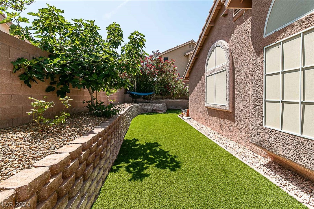 1013 Rose River Court