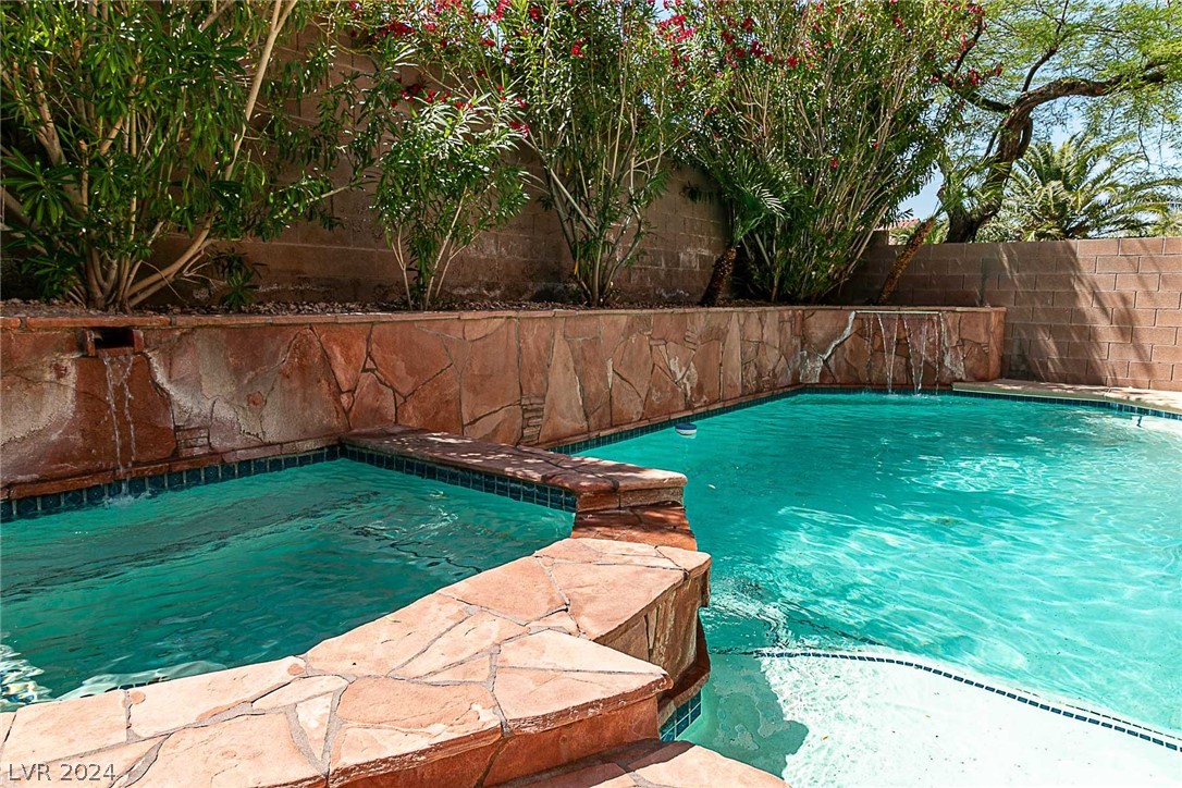 1013 Rose River Court
