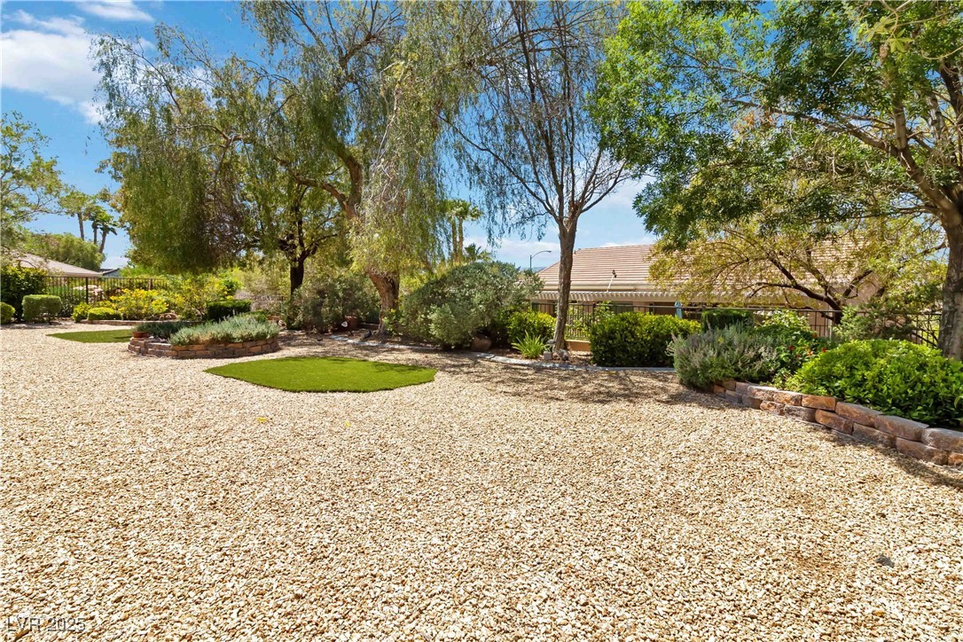 1629 Black Fox Canyon Road