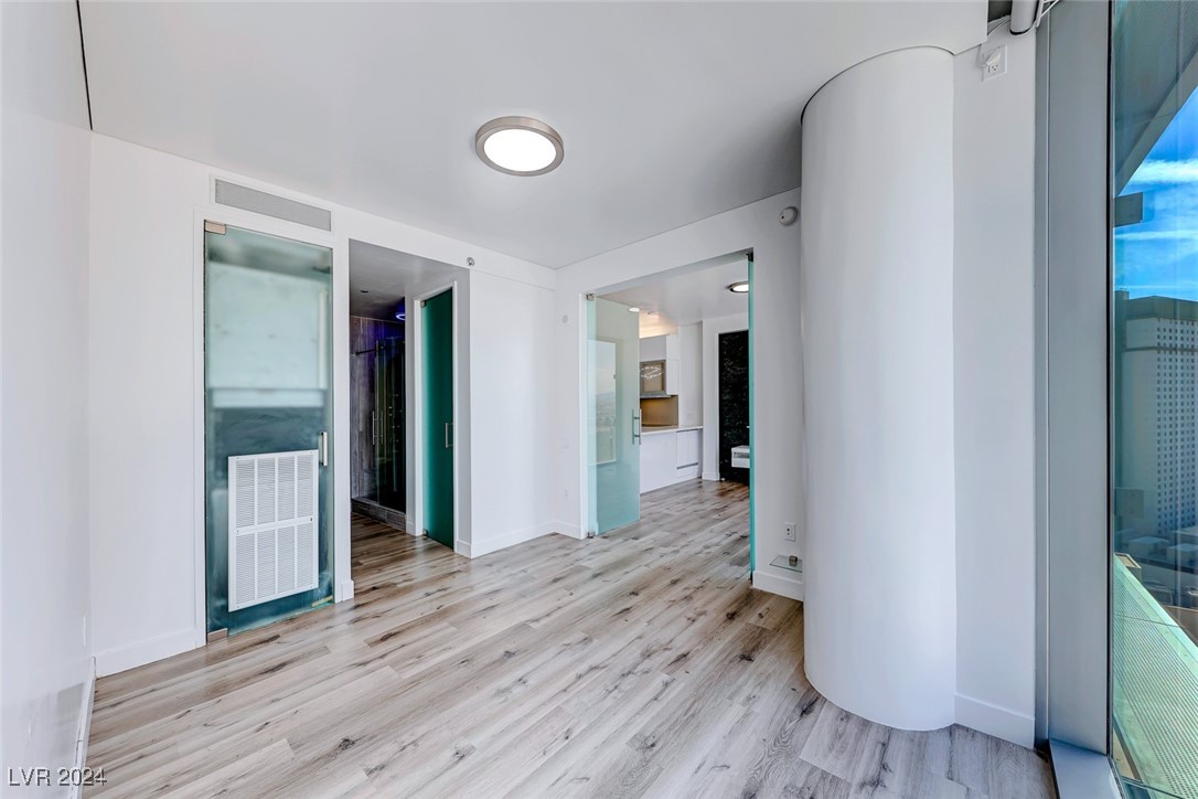 3726 Las Vegas Boulevard 1803