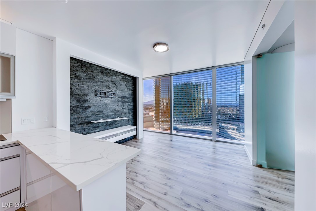 3726 Las Vegas Boulevard 1803