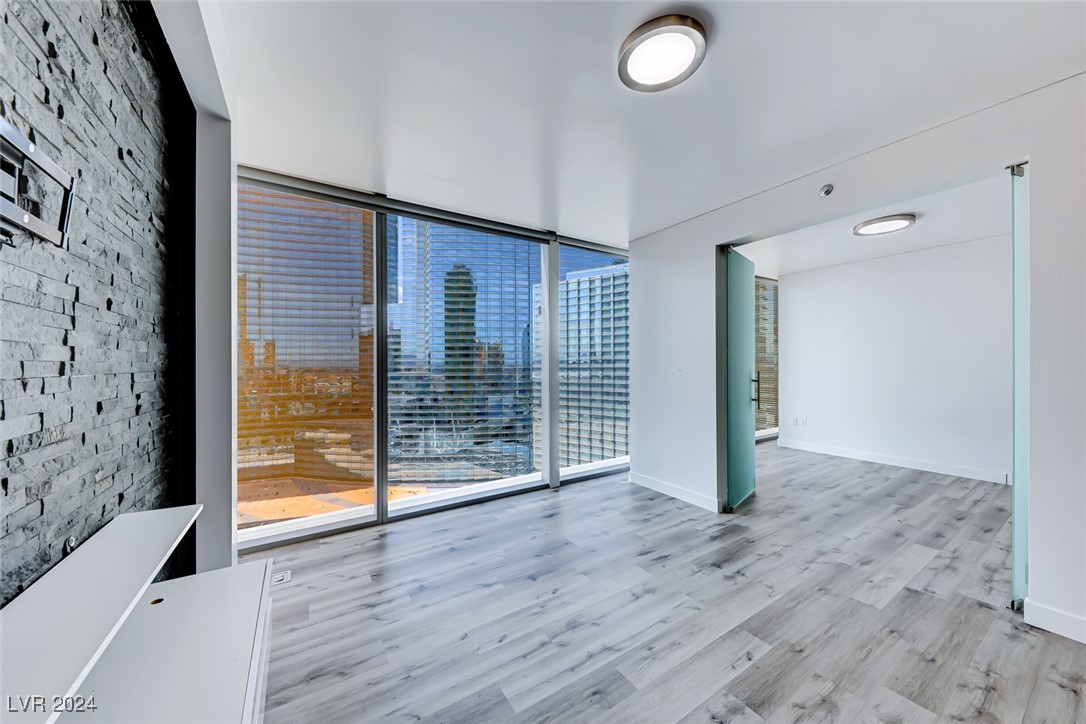 3726 Las Vegas Boulevard 1803