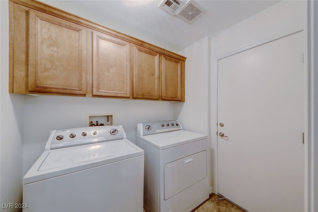 1571 Plaza Centre Drive 101
