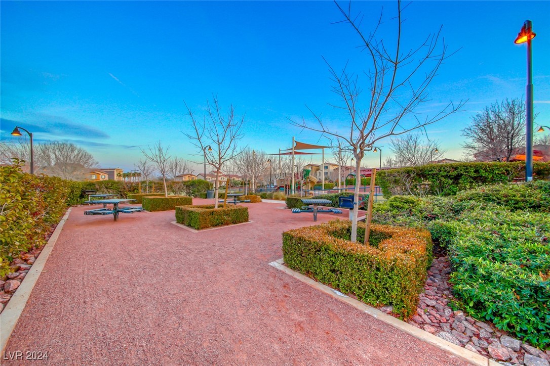 1571 Plaza Centre Drive 101