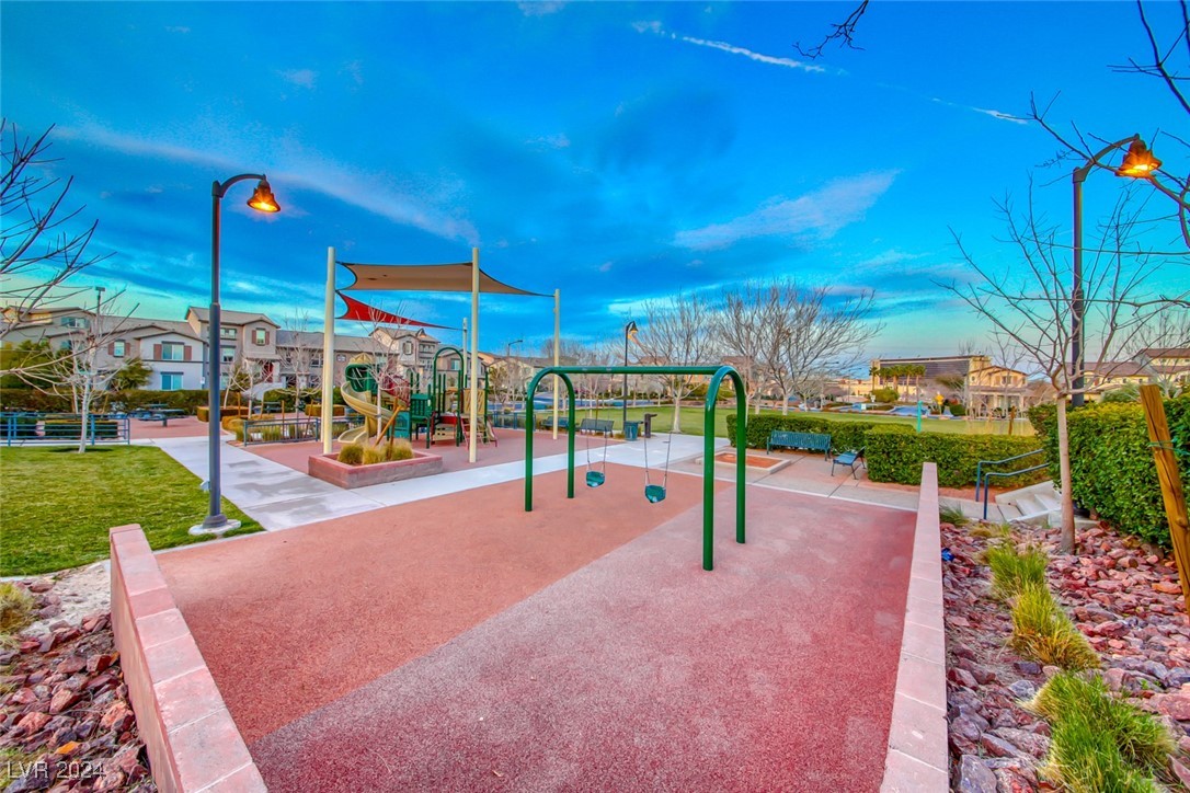 1571 Plaza Centre Drive 101