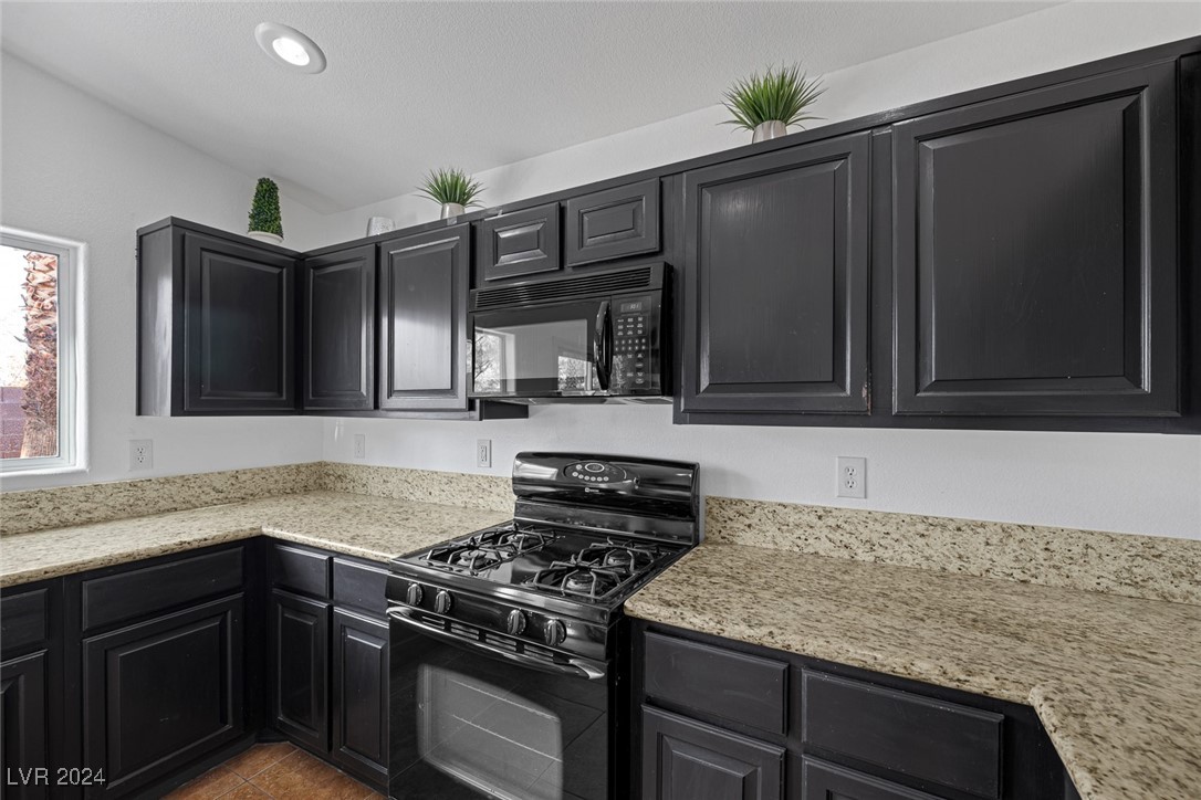 2266 Smokey Sky Drive