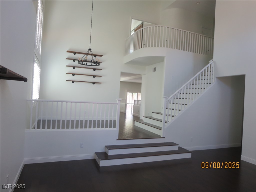 499 Holly Hunt Street