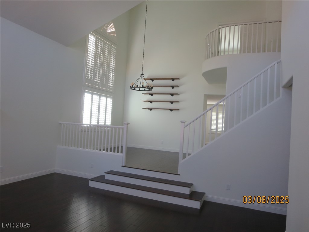 499 Holly Hunt Street