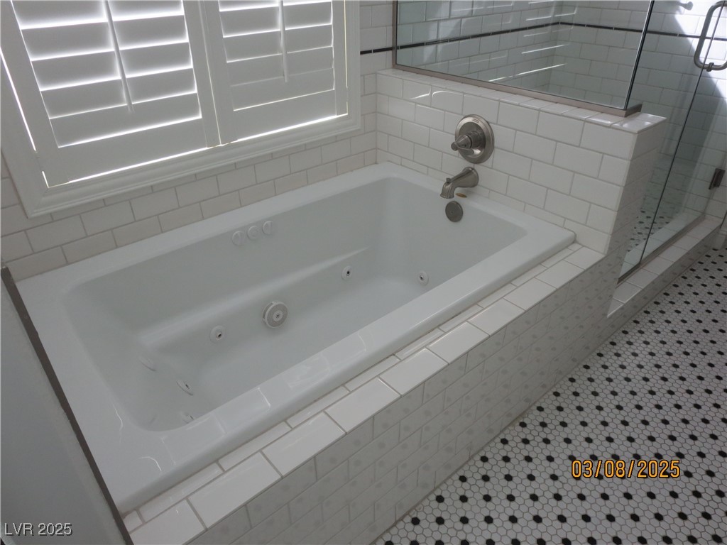 499 Holly Hunt Street