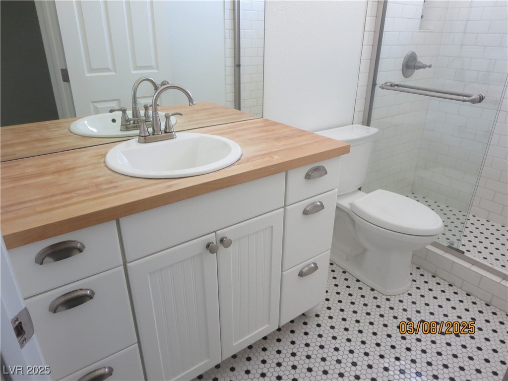 499 Holly Hunt Street