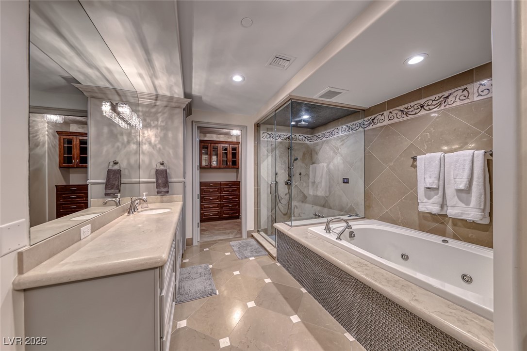 9101 Alta Drive 507