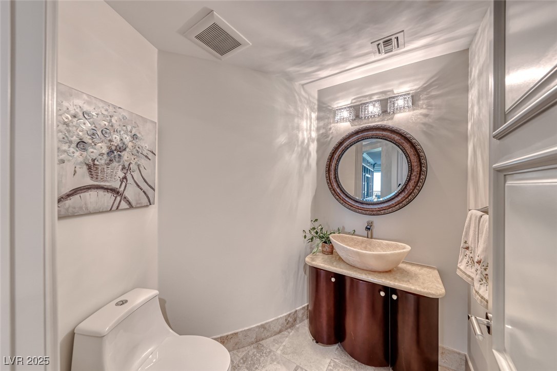 9101 Alta Drive 507