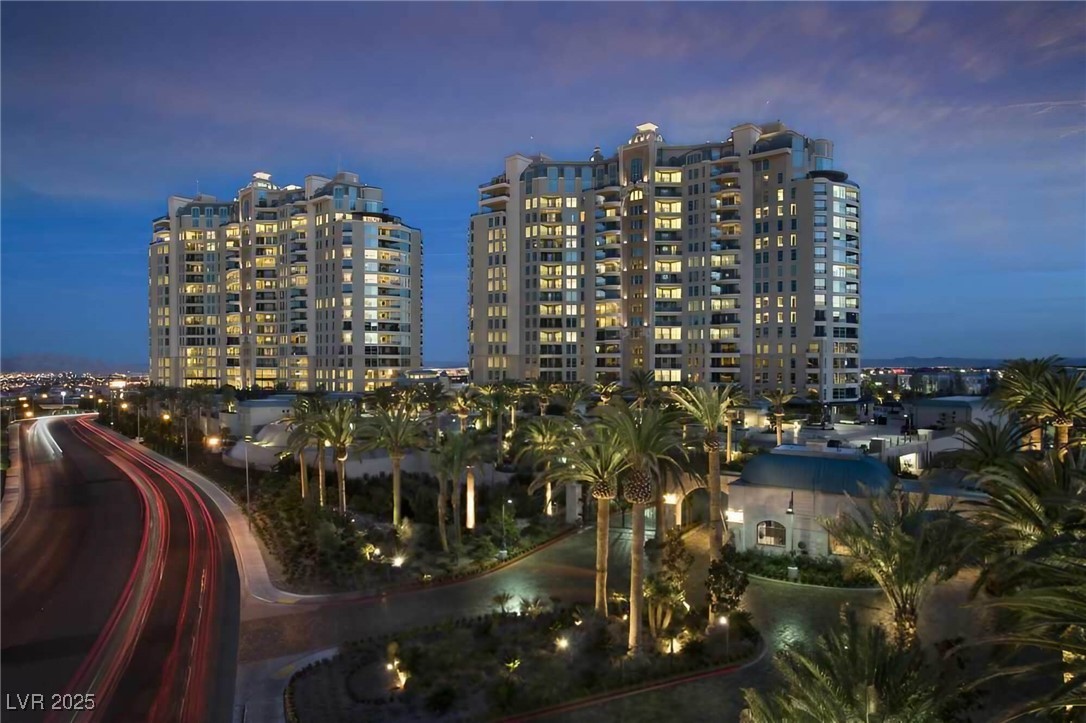 9101 Alta Drive 507