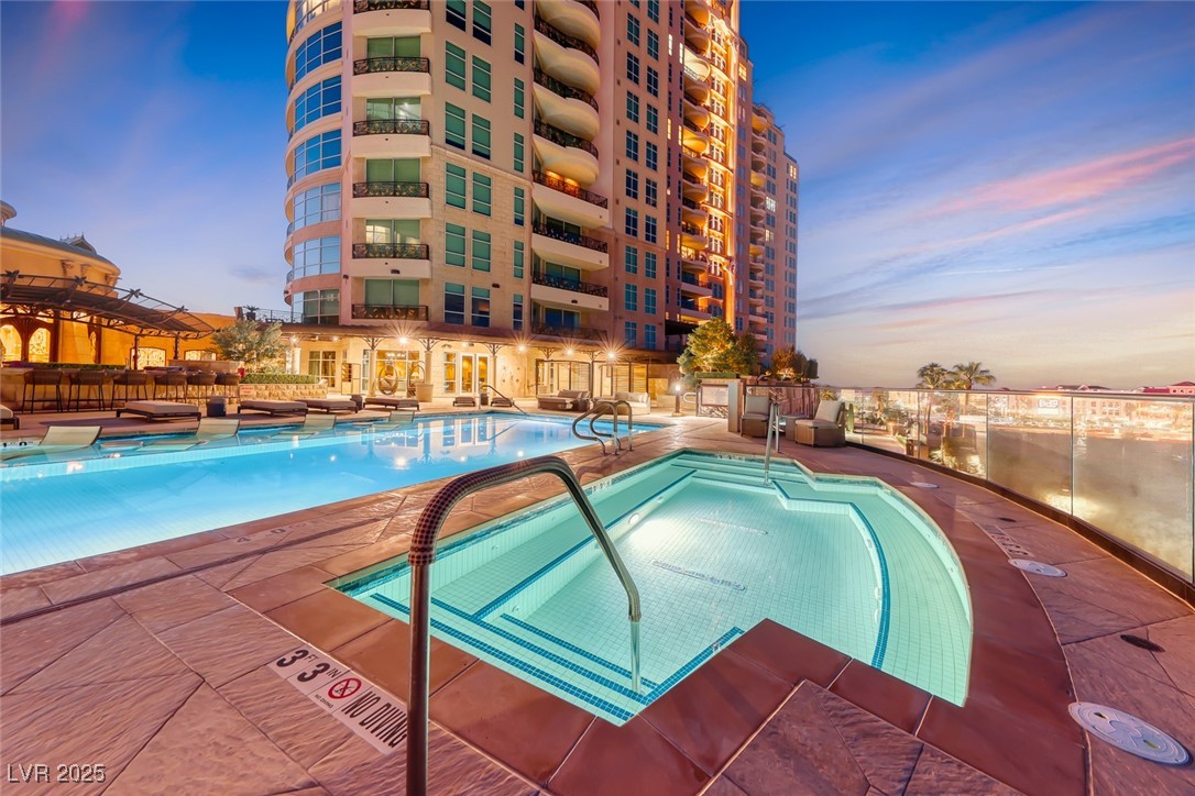 9101 Alta Drive 507