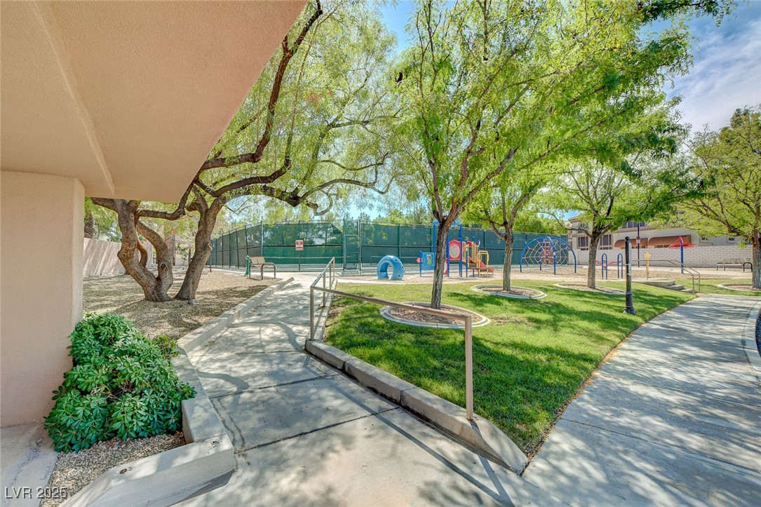 1825 Indian Bend Drive
