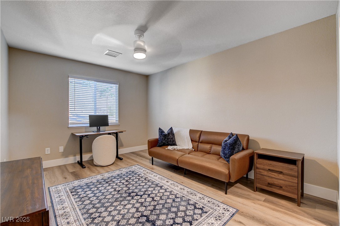 1543 VIA SALARIA Court