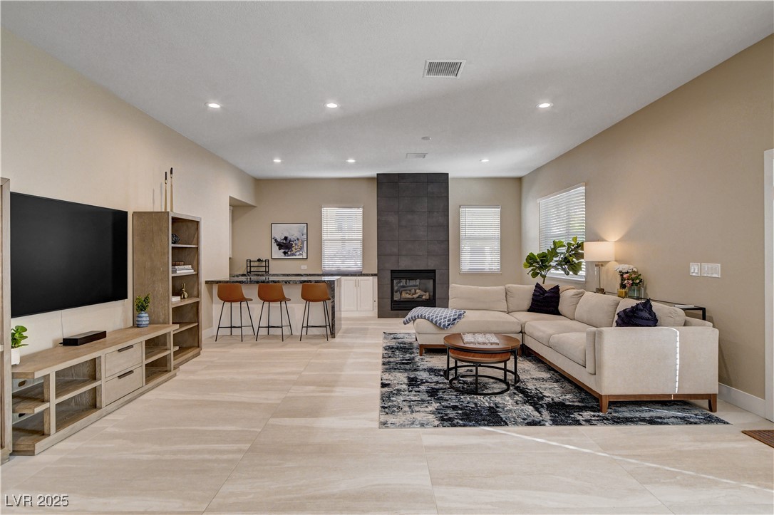 1543 VIA SALARIA Court