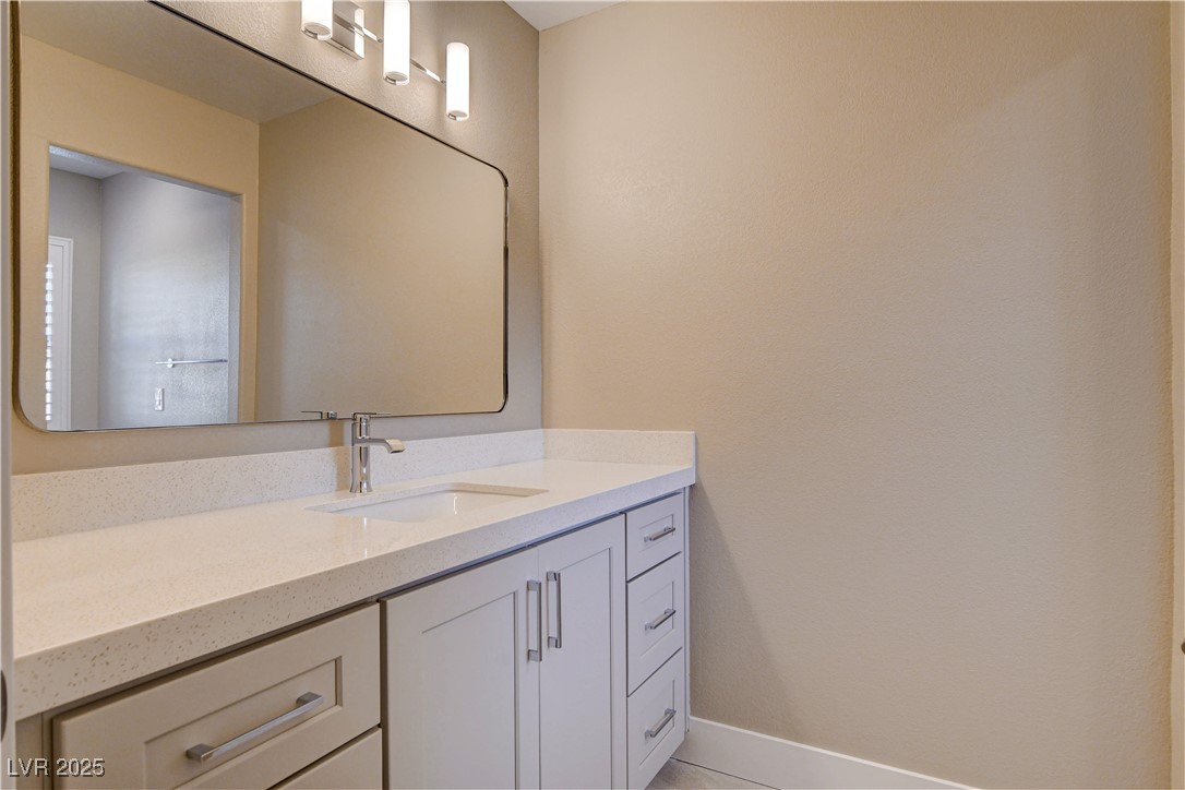 1543 VIA SALARIA Court