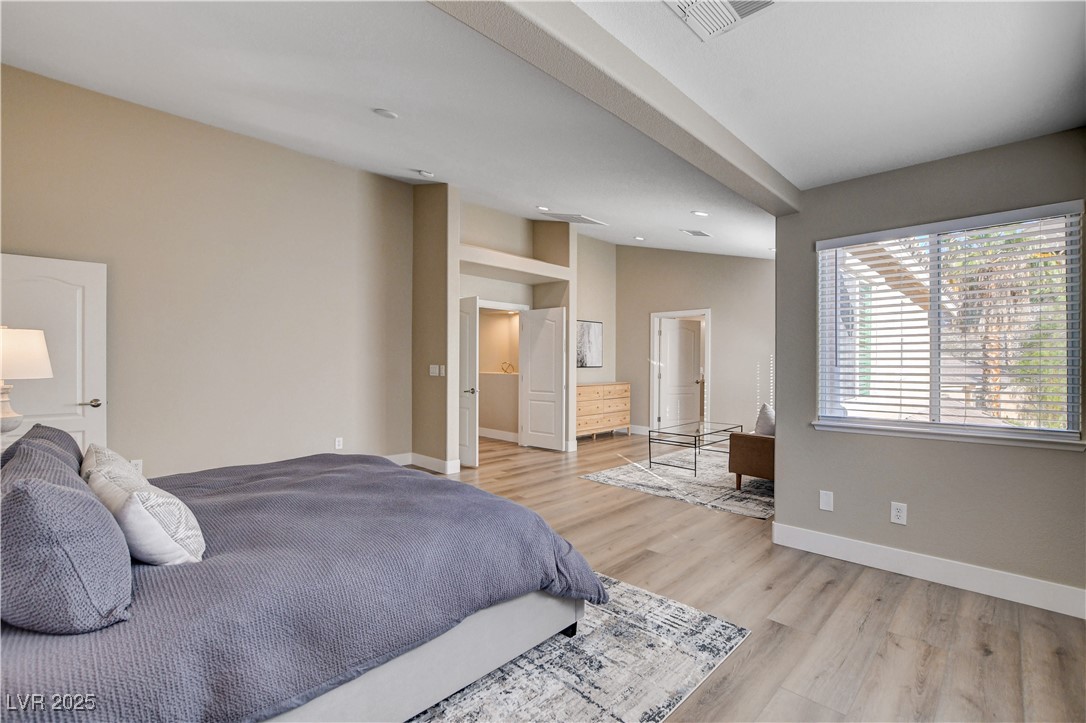 1543 VIA SALARIA Court
