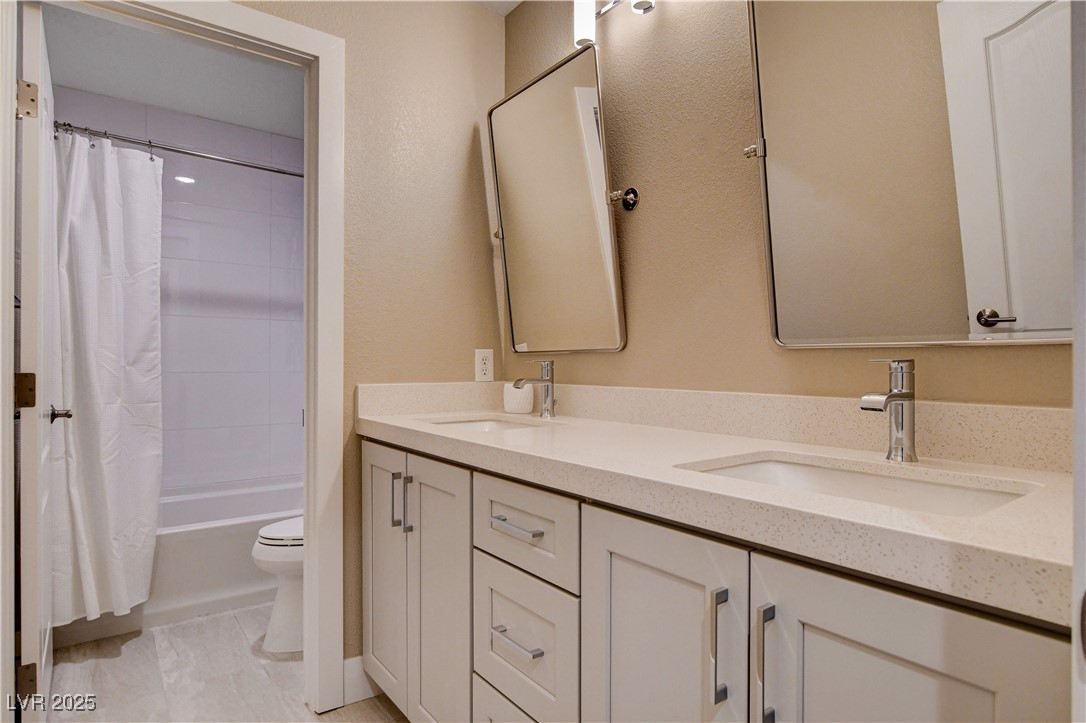 1543 VIA SALARIA Court