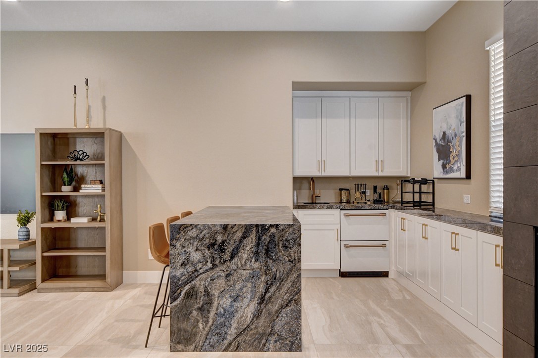 1543 VIA SALARIA Court