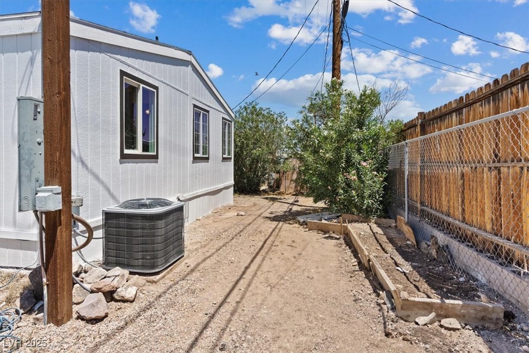260 Navajo Drive