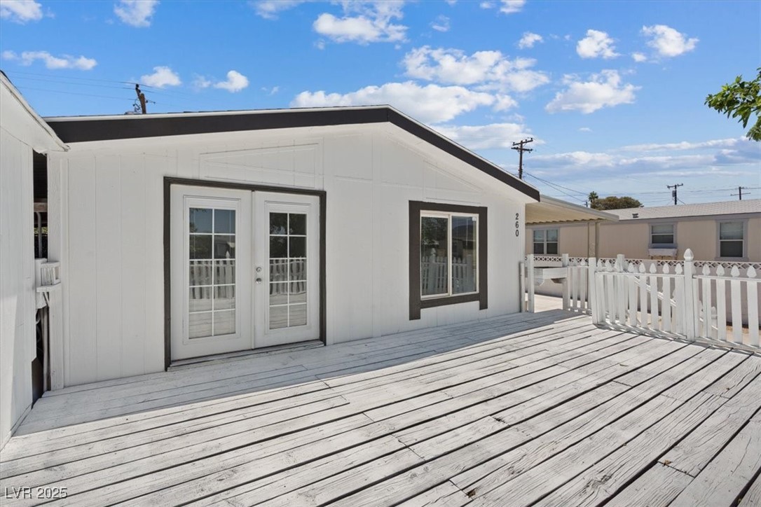 260 Navajo Drive