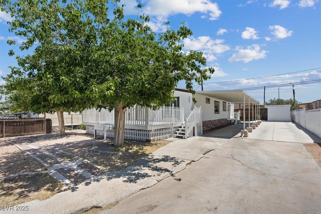 260 Navajo Drive