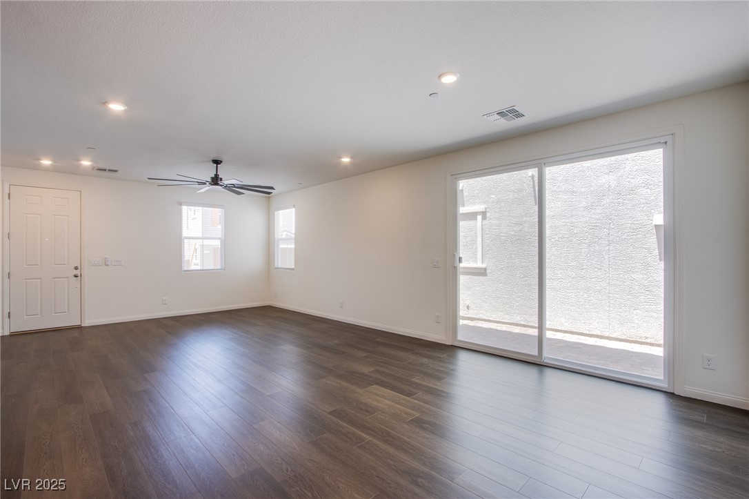 2758 Pellaro Walk