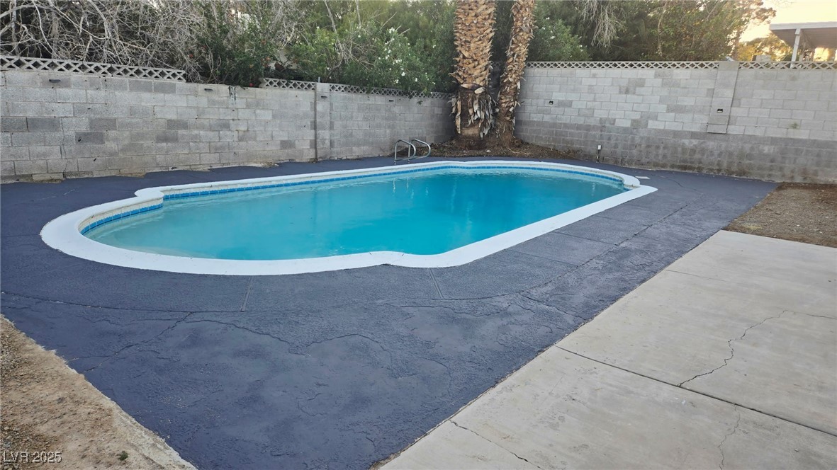 4161 Oxnard Circle