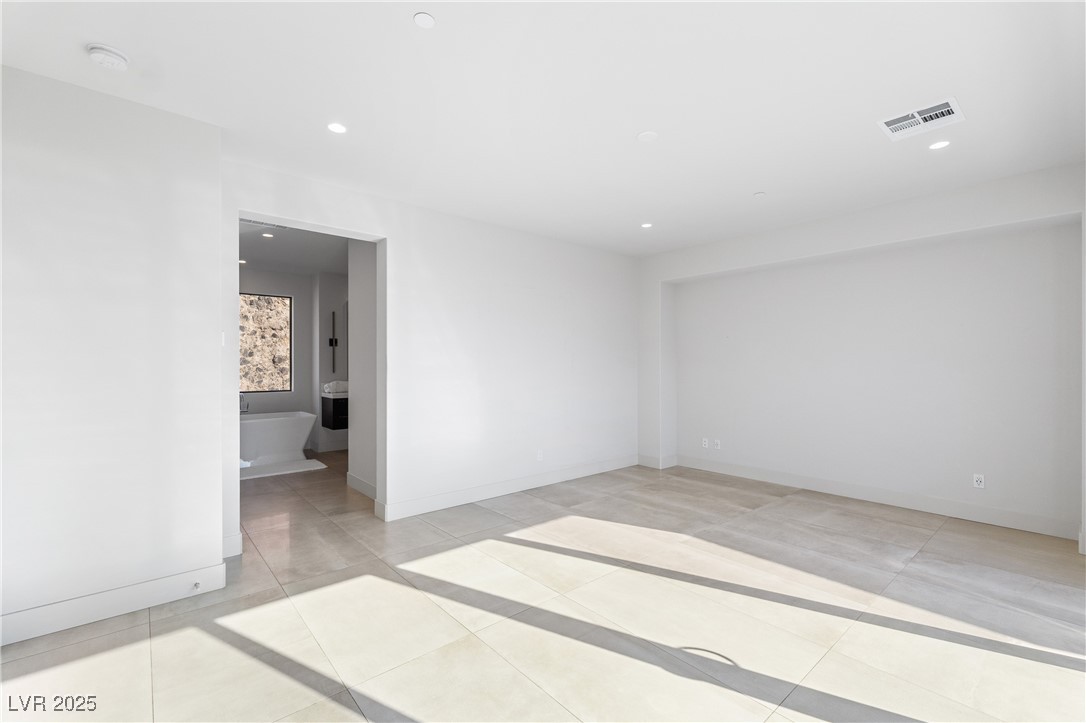 386 Tranquil Peak Court