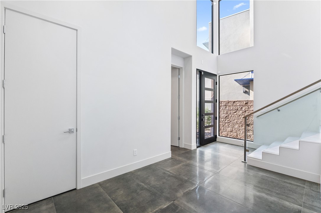 386 Tranquil Peak Court