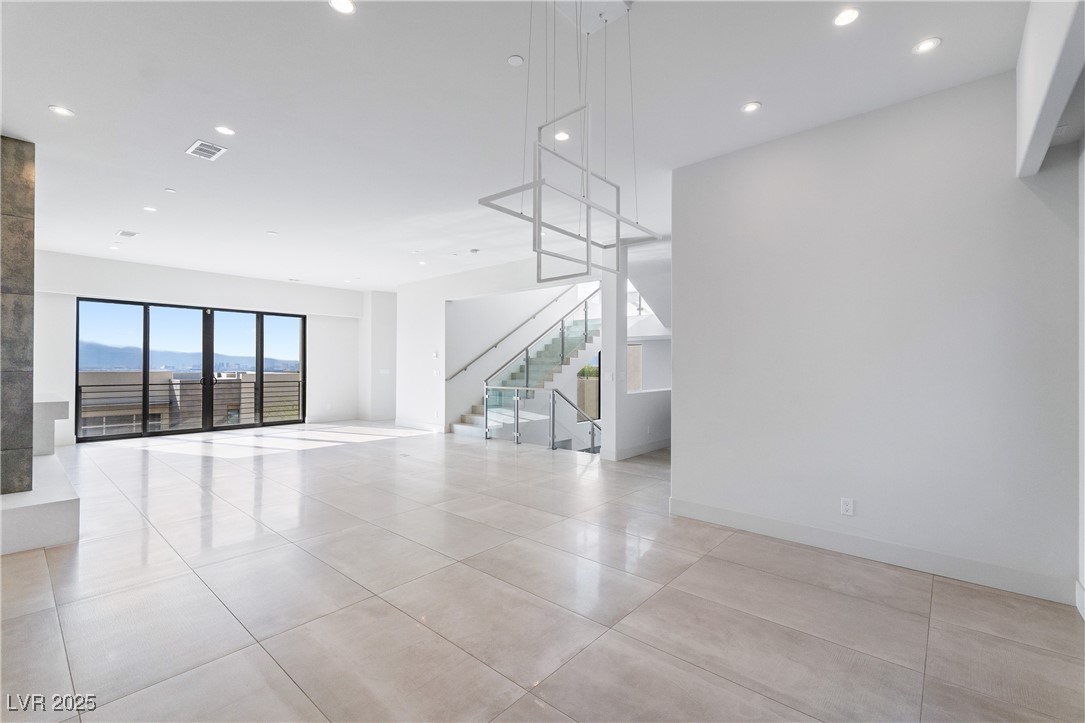 386 Tranquil Peak Court