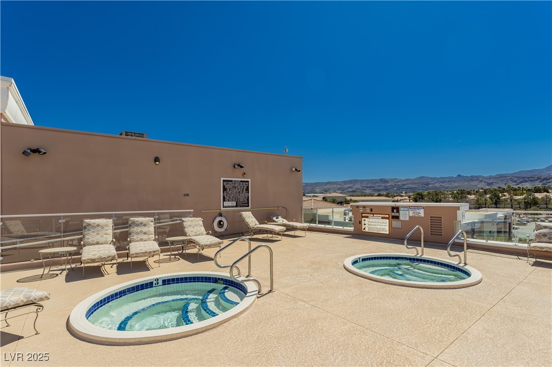 2240 Village Walk Drive 2205