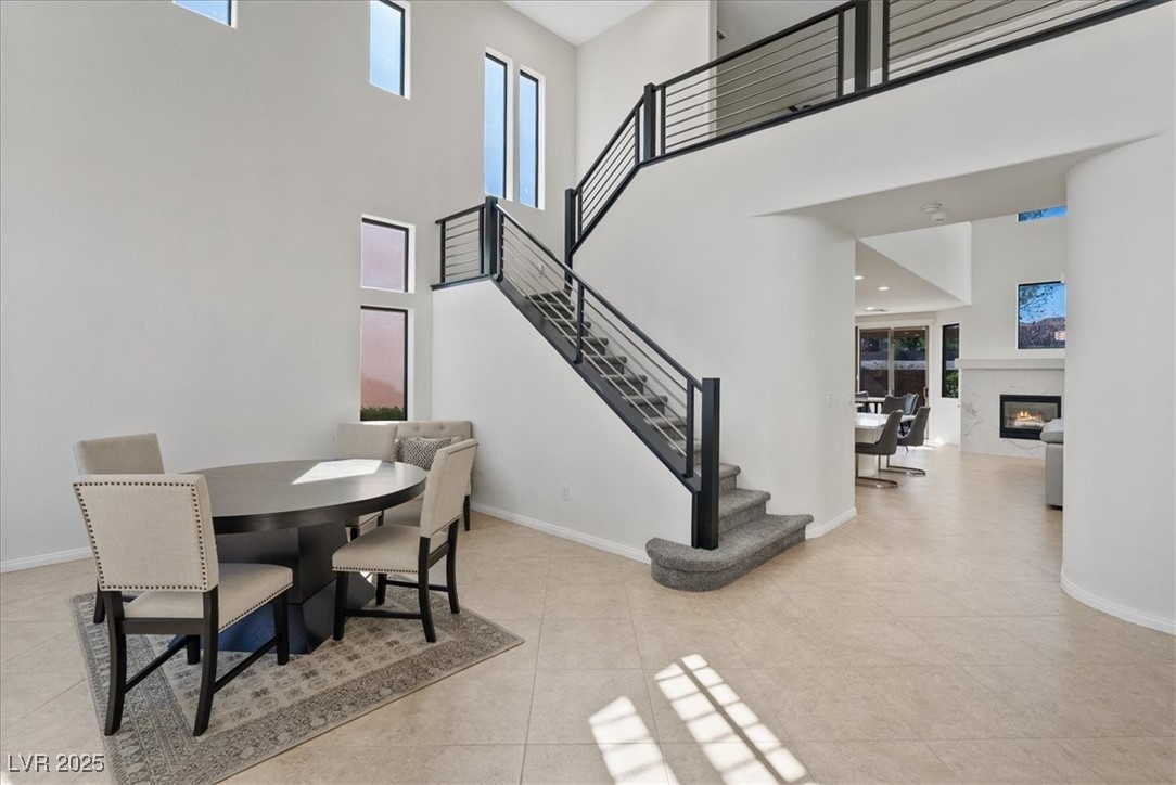 11205 Prado Del Rey Lane