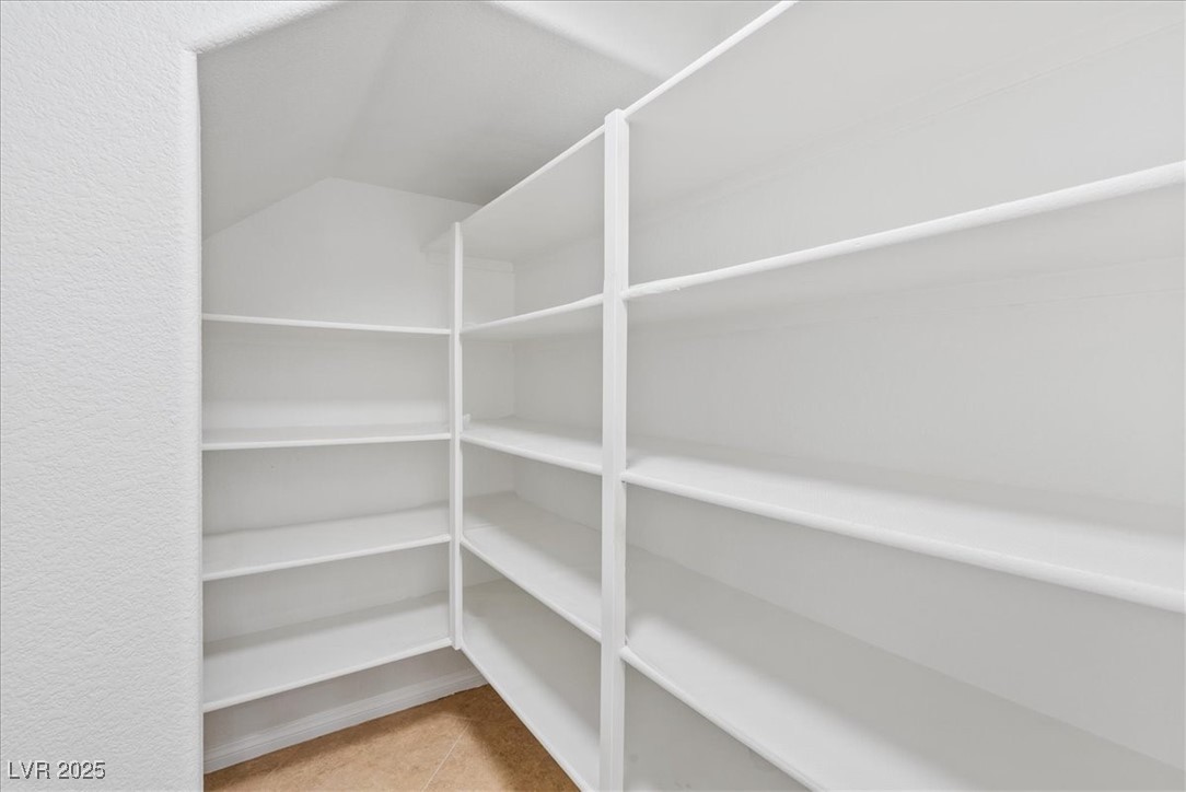 11205 Prado Del Rey Lane