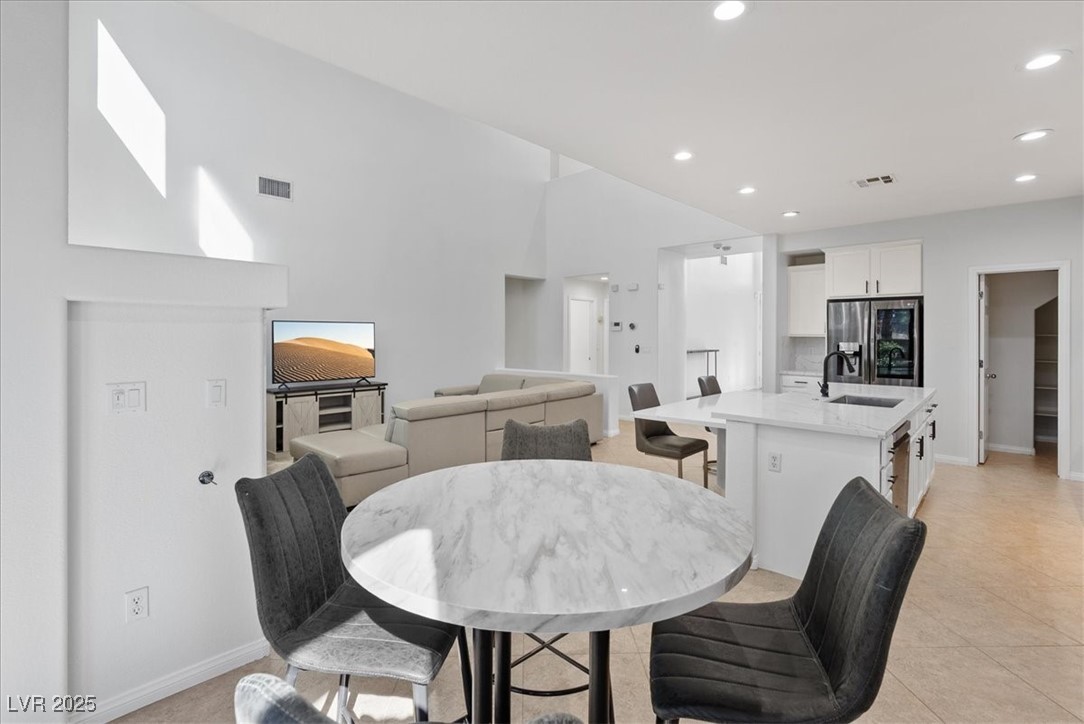 11205 Prado Del Rey Lane