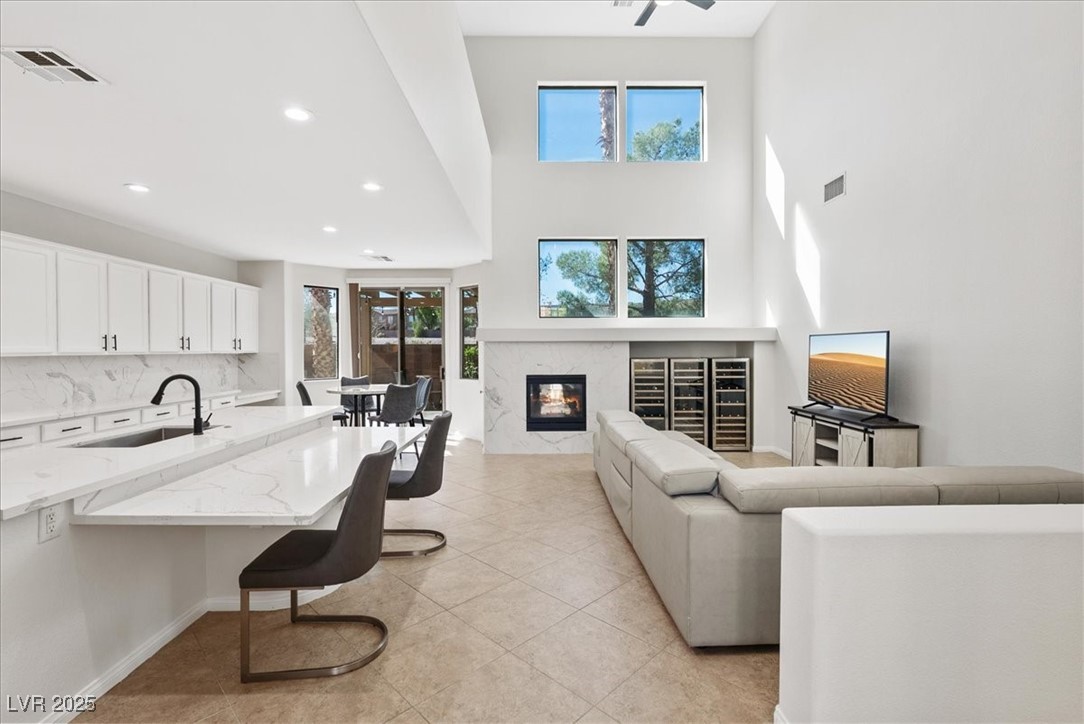 11205 Prado Del Rey Lane