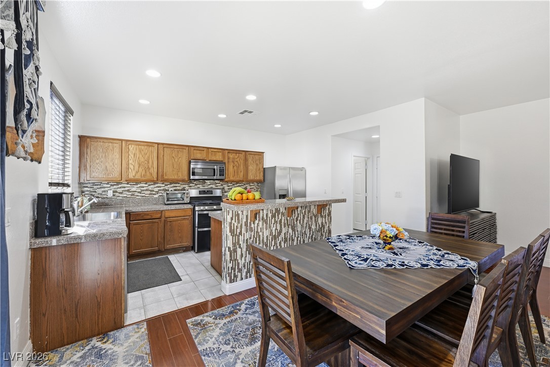 6332 Pageant Street