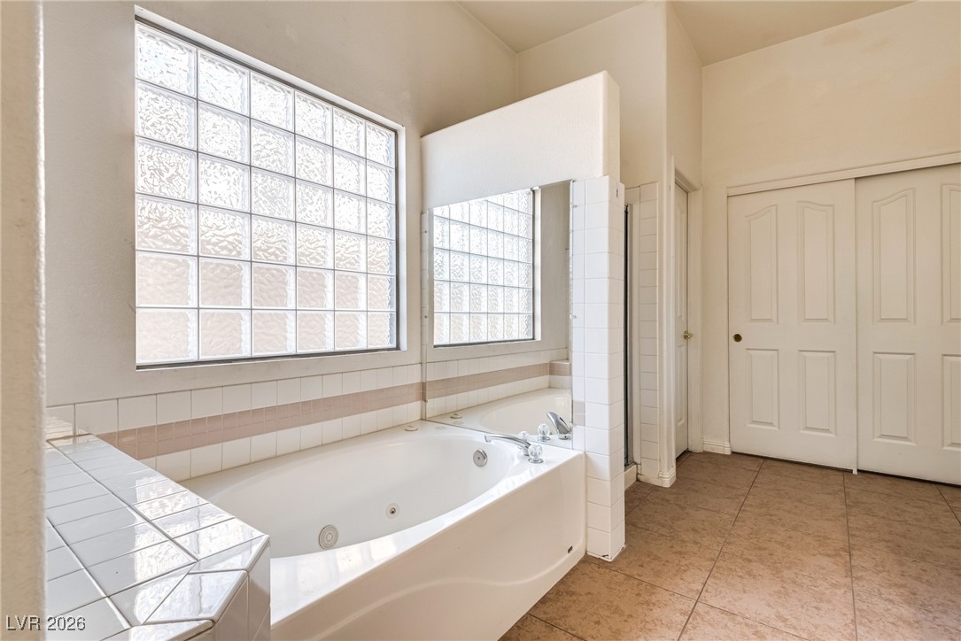 1594 Livingston Drive