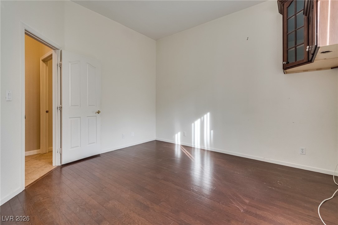 1594 Livingston Drive