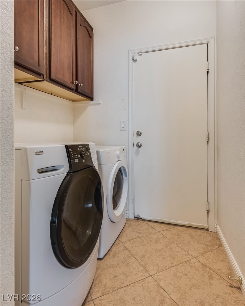 1594 Livingston Drive