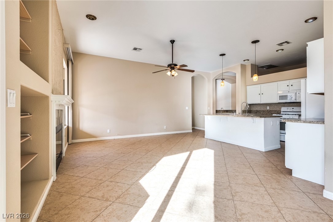 1594 Livingston Drive