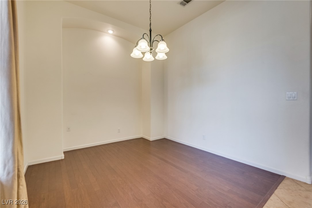 1594 Livingston Drive