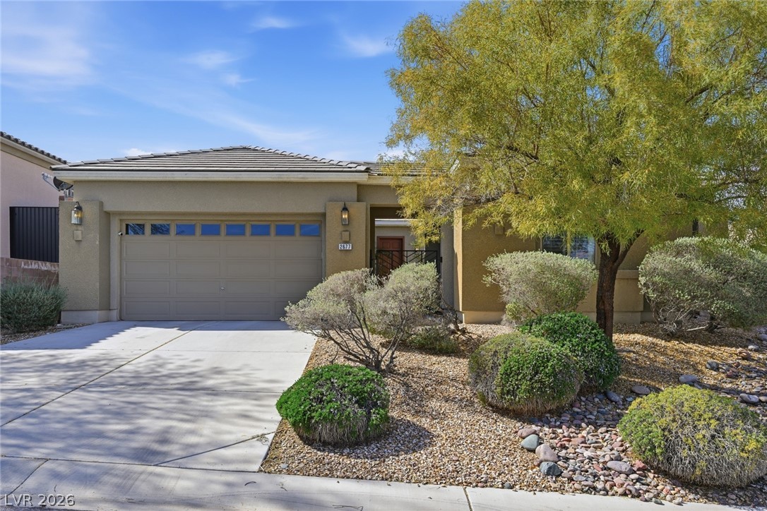 2677 La Boutique Street