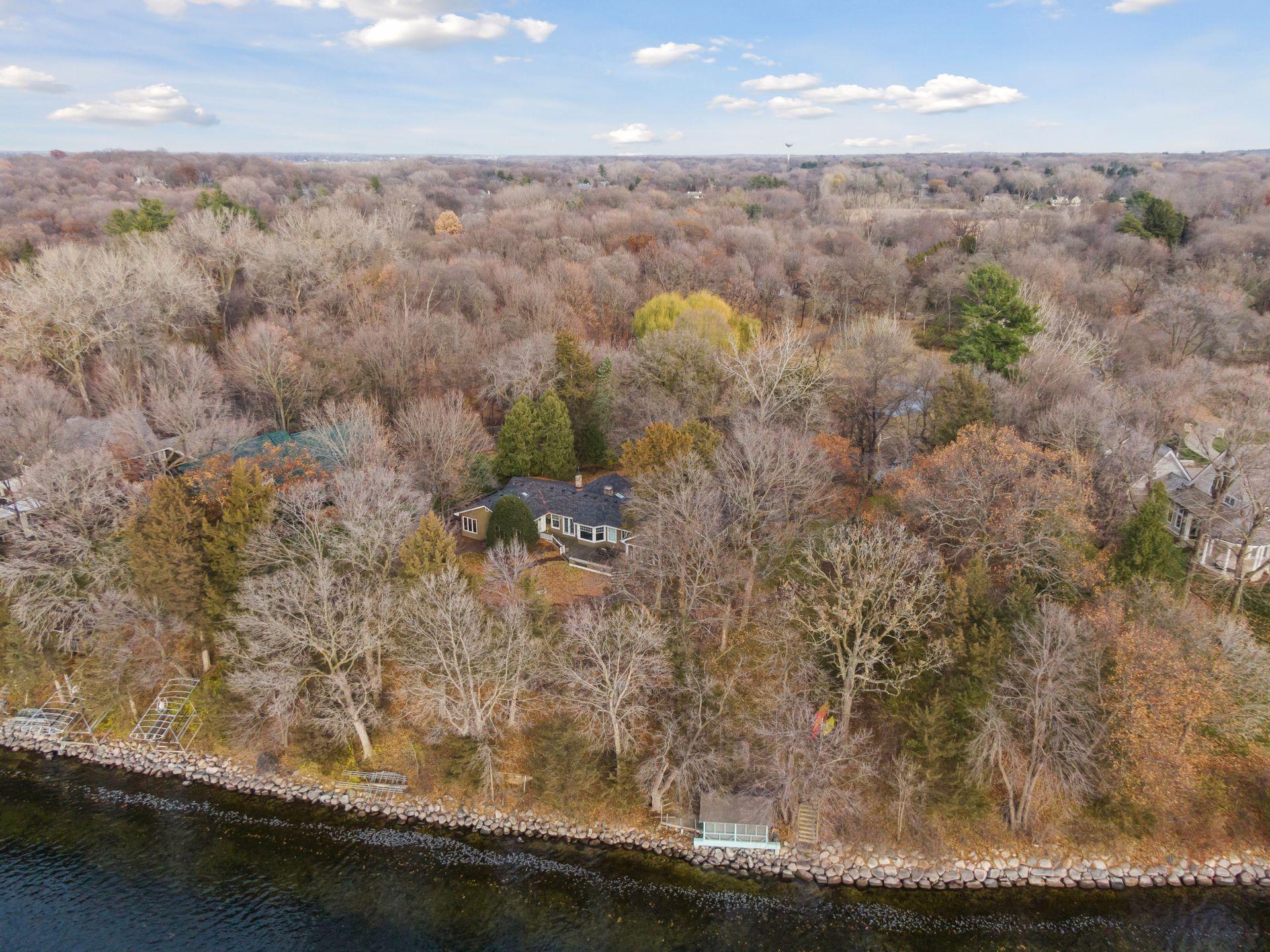 27940 Smithtown Road